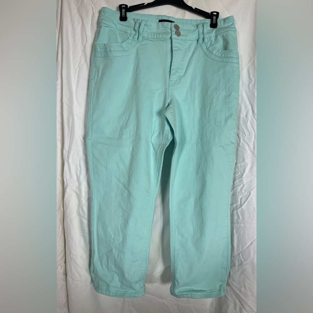 Women’s Aqua Pants